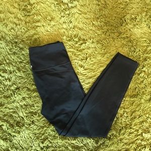✨GAP LEGGINGS✨